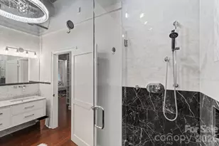 400 N Church St, Charlotte, NC 28202 - Photo 31