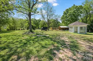 34438 Springdale Dr, New London, NC 28127 - Photo 33