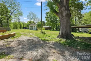 34438 Springdale Dr, New London, NC 28127 - Photo 31