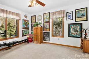 37 Hamilton Dr, Hendersonville, NC 28739 - Photo 33