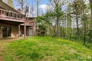 37 Hamilton Dr, Hendersonville, NC 28739 - Photo 11