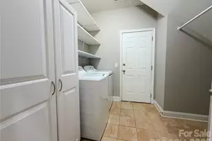 10313 Woodview Cir, Charlotte, NC 28277 - Photo 15