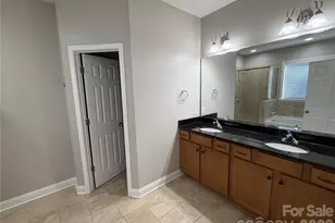 10313 Woodview Cir, Charlotte, NC 28277 - Photo 19