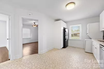 5711 Oak Drive, Charlotte, NC 28216 - Photo 13