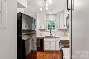 3252 Heathstead Place, Charlotte, NC 28210 - Photo 7
