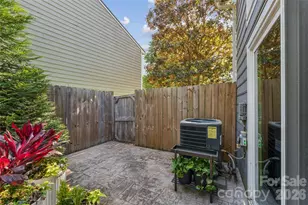 3252 Heathstead Place, Charlotte, NC 28210 - Photo 31