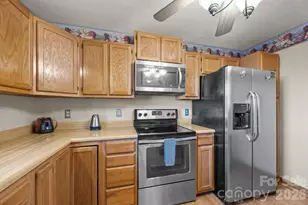 959 Plott Balsam Rd, Maggie Valley, NC 28751 - Photo 9