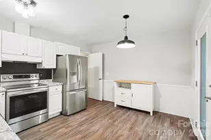 8100 Barncliff Rd, Charlotte, NC 28227 - Photo 11