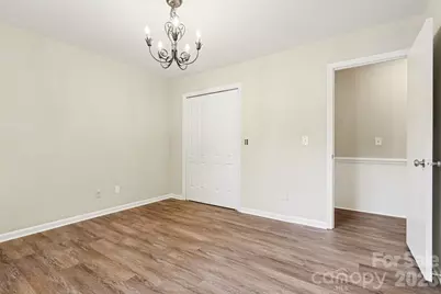 8100 Barncliff Road, Charlotte, NC 28227 - Photo 23