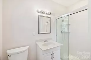 6800 Lancer Dr, Charlotte, NC 28226 - Photo 27