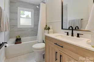 3228 Wicklow Pl, Charlotte, NC 28205 - Photo 29