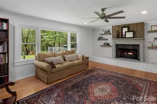 304 Wood Dale Dr, Hendersonville, NC 28791 - Photo 19