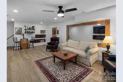 304 Wood Dale Drive, Hendersonville, NC 28791 - Photo 33