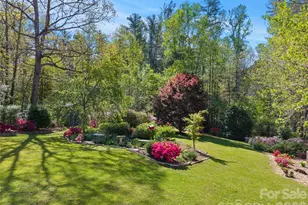 304 Wood Dale Dr, Hendersonville, NC 28791 - Photo 45