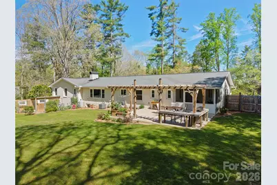 304 Wood Dale Drive, Hendersonville, NC 28791 - Photo 47