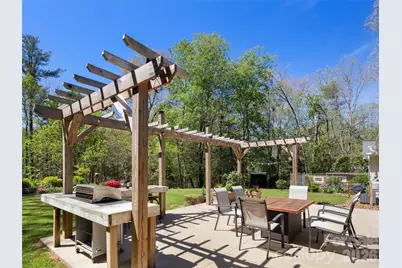 304 Wood Dale Drive, Hendersonville, NC 28791 - Photo 41