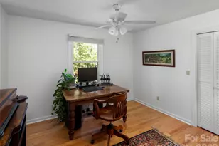 304 Wood Dale Dr, Hendersonville, NC 28791 - Photo 29
