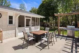 304 Wood Dale Dr, Hendersonville, NC 28791 - Photo 43