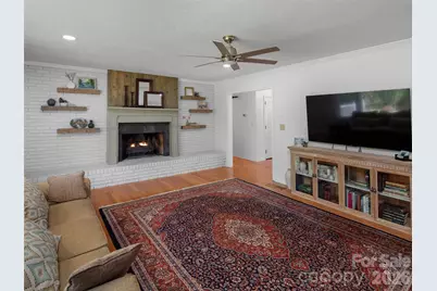 304 Wood Dale Drive, Hendersonville, NC 28791 - Photo 21