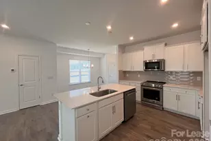 16305 Leading St, Charlotte, NC 28273 - Photo 7