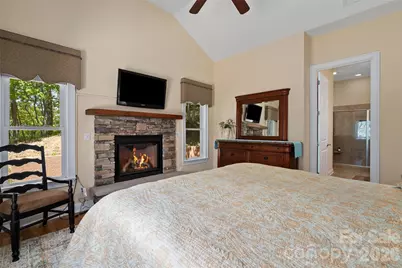1033 Presidential Drive, Waynesville, NC 28786 - Photo 19