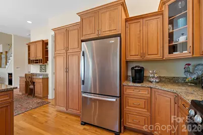 1033 Presidential Drive, Waynesville, NC 28786 - Photo 9