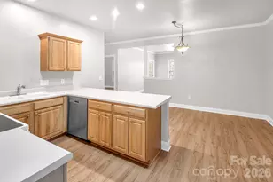 21232 Hickory St, Cornelius, NC 28031 - Photo 17