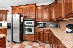 226 W Glenview Dr, Salisbury, NC 28147 - Photo 17