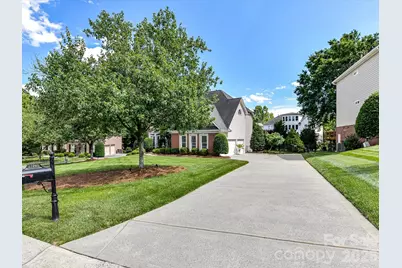 27246 Preston Place, Fort Mill, SC 29707 - Photo 3