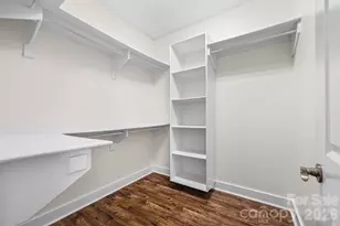 2562 Roseview Ln, Charlotte, NC 28205 - Photo 17