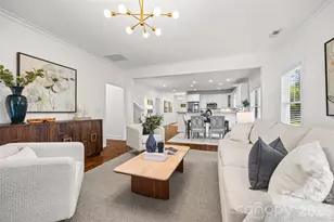 2562 Roseview Ln, Charlotte, NC 28205 - Photo 11
