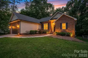 8814 Oldenburg Dr, Mount Pleasant, NC 28124 - Photo 9