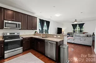 13712 Cinnabar Pl, Huntersville, NC 28078 - Photo 3