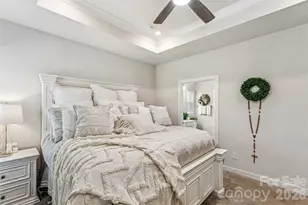 5042 Summer Surprise Ln, Charlotte, NC 28215 - Photo 15