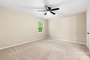 5801 Rocky Mt Ct, Charlotte, NC 28214 - Photo 15
