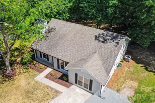 5801 Rocky Mt Ct, Charlotte, NC 28214 - Photo 23