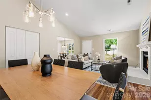 5801 Rocky Mt Ct, Charlotte, NC 28214 - Photo 3