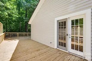 5801 Rocky Mt Ct, Charlotte, NC 28214 - Photo 19