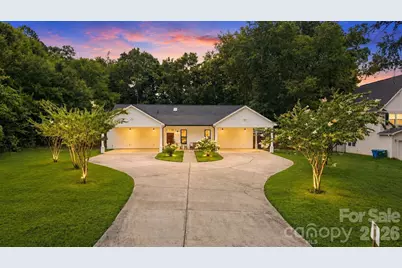 4515 Lindsay Lane, Matthews, NC 28105 - Photo 1