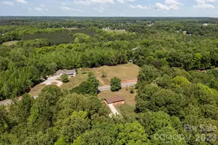 4000 Mt Pleasant Rd, Sherrills Ford, NC 28673 - Photo 37