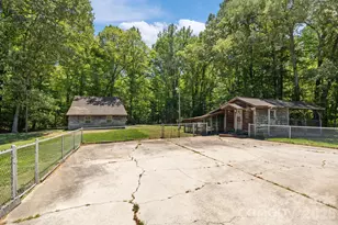 4000 Mt Pleasant Rd, Sherrills Ford, NC 28673 - Photo 29
