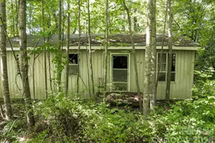 17 Chicago Ave, Black Mountain, NC 28711 - Photo 5