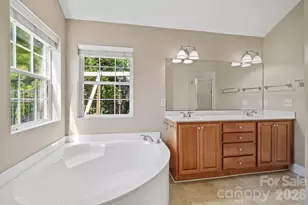82 Grove End Rd, Fletcher, NC 28732 - Photo 15