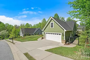 82 Grove End Rd, Fletcher, NC 28732 - Photo 25