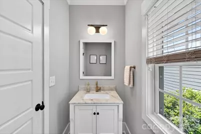 1413 Lomax Avenue, Charlotte, NC 28211 - Photo 9