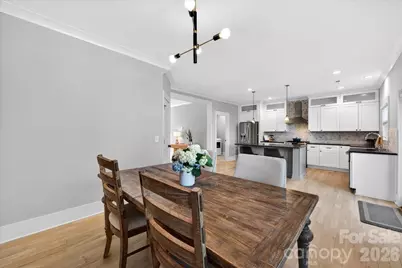 1413 Lomax Avenue, Charlotte, NC 28211 - Photo 19