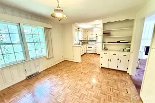 821 Burnley Rd, Charlotte, NC 28210 - Photo 15