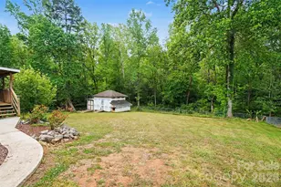 2009 Rocky Creek Ln, Dallas, NC 28034 - Photo 27
