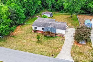 2009 Rocky Creek Ln, Dallas, NC 28034 - Photo 31