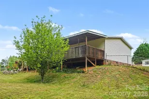 2009 Rocky Creek Ln, Dallas, NC 28034 - Photo 25